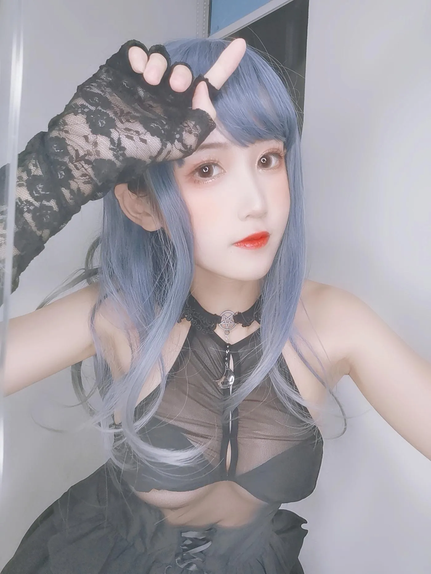 三度_69 – NO.40 雏菊围裙-自拍合集 [25P]插图4